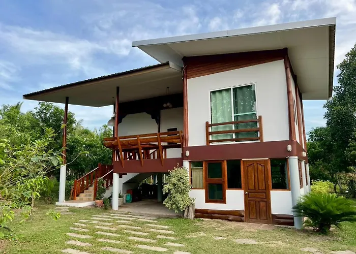 Holiday home Coco Farm Suanphueng *
