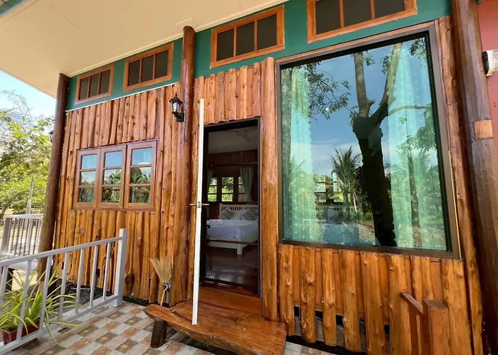 Coco Farm Suanphueng Holiday home *
