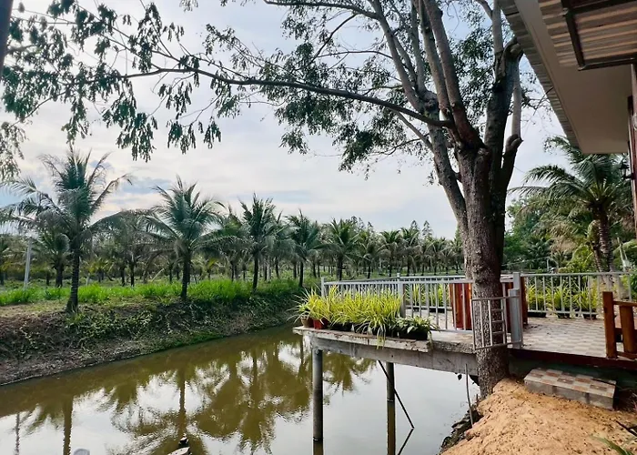 Coco Farm Suanphueng *